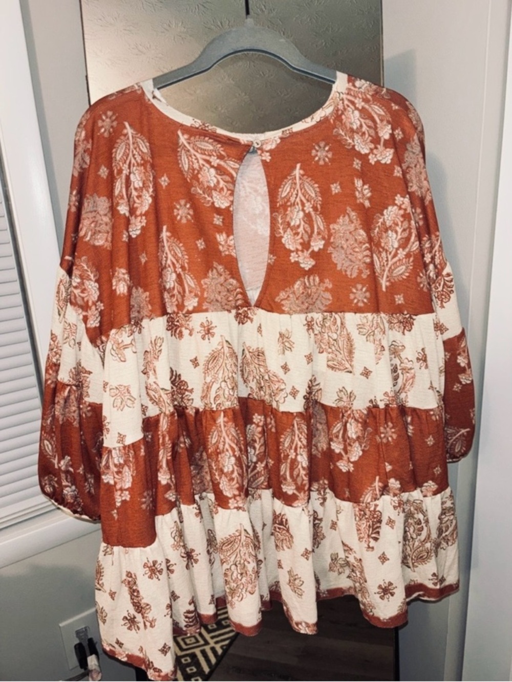 Oli & Hali Rust and Cream Floral Tiered Peasant Top - Picture 3 of 6